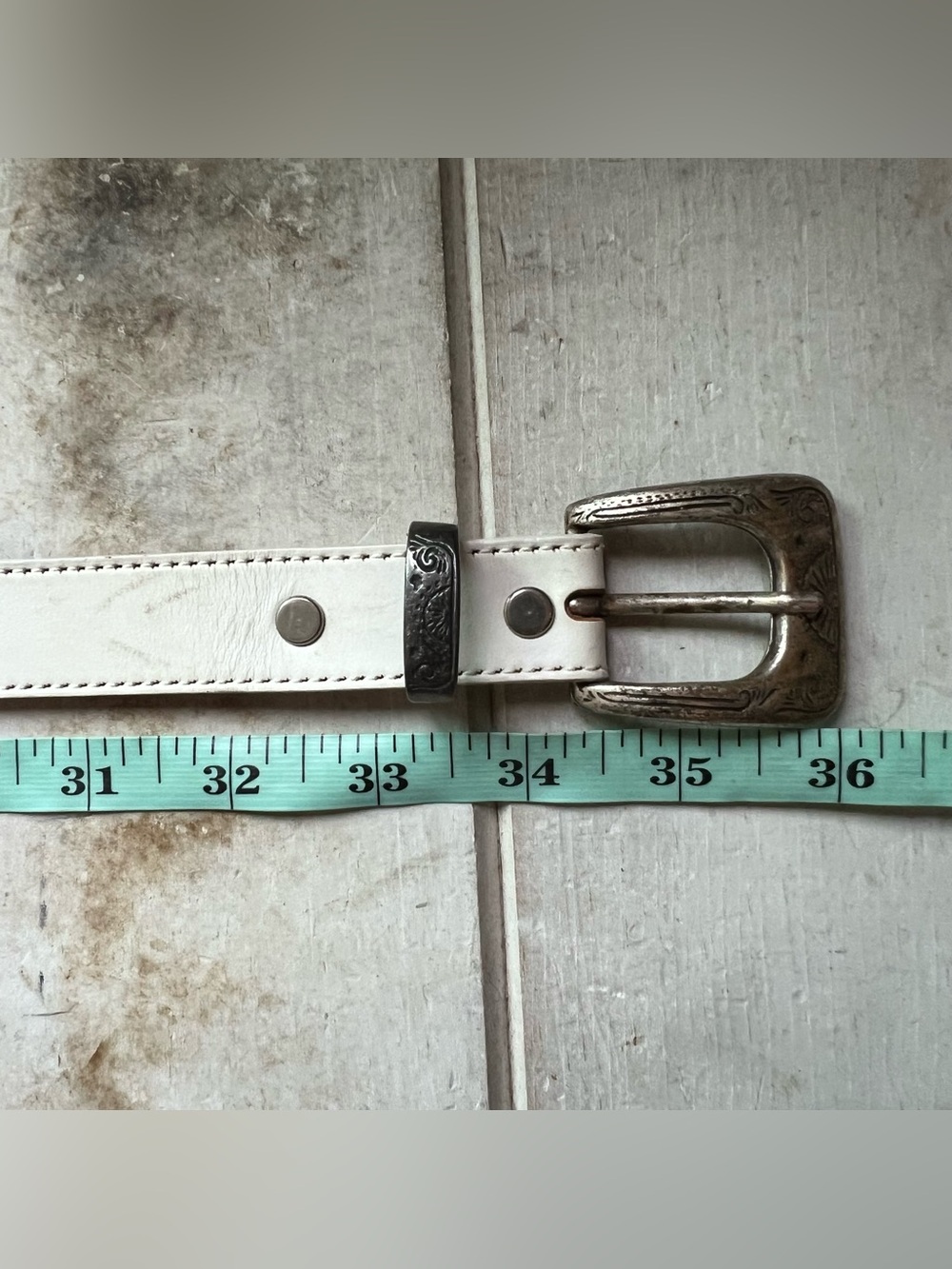 White Leather Western Style Belt with Antiqued Silver Buckle - Picture 10 of 15